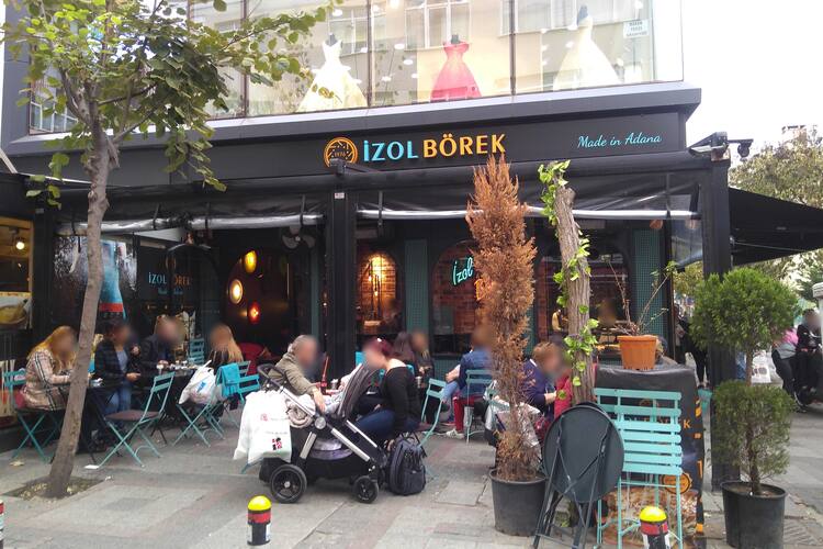 Izol Borek Bakirkoy Merkez Istanbul Zomato